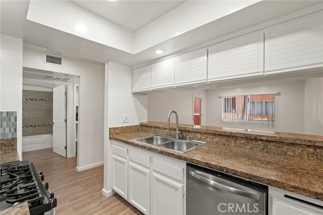 12601 Van Nuys Boulevard, Pacoima CA: https://media.crmls.org/medias/8284f11a-14bb-40e3-b71c-65dd3fb7e63e.jpg