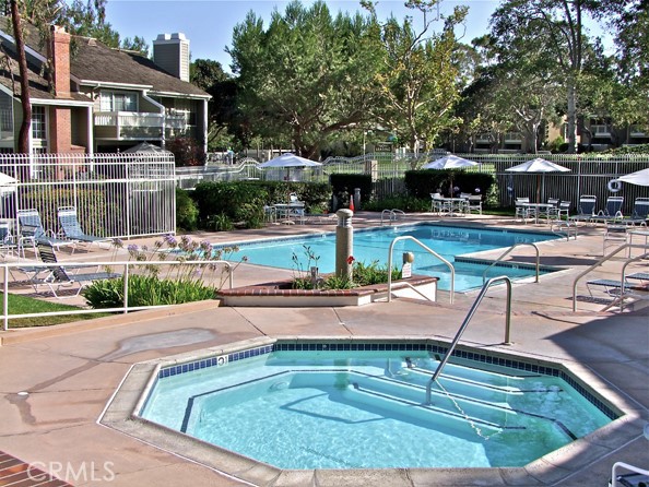 Detail Gallery Image 45 of 45 For 631 Brocton Ct #101,  Long Beach,  CA 90803 - 3 Beds | 2/1 Baths