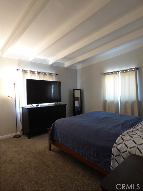 Detail Gallery Image 13 of 33 For 21990 Ramona Ave, Apple Valley,  CA 92307 - 3 Beds | 1/1 Baths