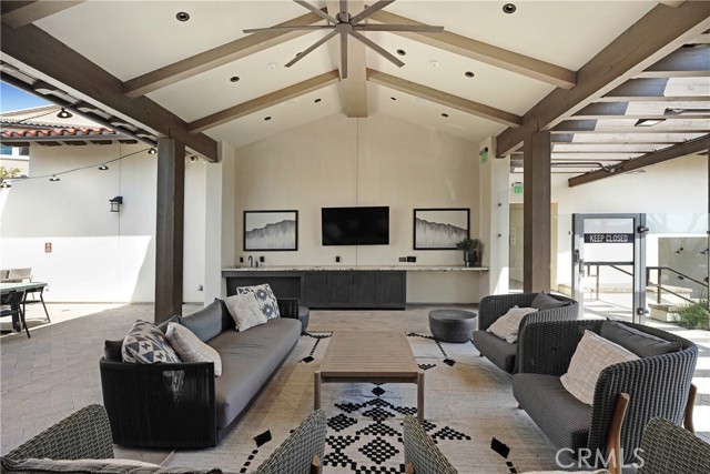 Detail Gallery Image 38 of 40 For 21201 Wildflower Way, Chatsworth,  CA 91311 - 5 Beds | 5 Baths