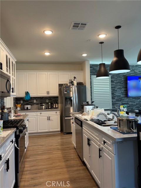 24657 Rockston Drive, Corona CA: https://media.crmls.org/medias/8287ae02-44ea-4bb1-993d-f277c827240a.jpg