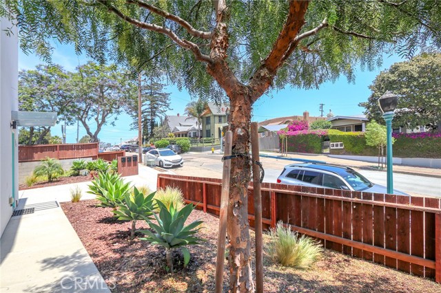 Detail Gallery Image 4 of 54 For 348 & 350 27th St, San Diego,  CA 92102 - – Beds | – Baths