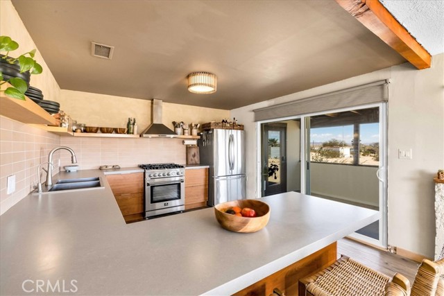 Detail Gallery Image 9 of 73 For 68365 Emerald Dr, Twentynine Palms,  CA 92277 - 2 Beds | 1 Baths