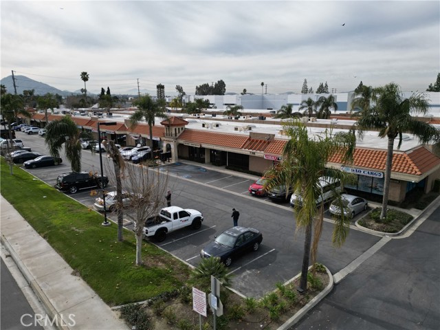 738 S Waterman Avenue, San Bernardino, California 92408, ,Commercial Lease,For Rent,738 S Waterman Avenue,CRCV24032683