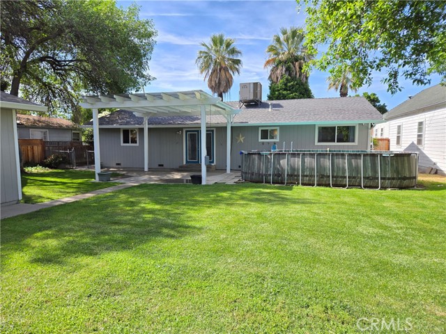 814 Marin Street, Corning CA: https://media.crmls.org/medias/8288a039-af08-48db-ae1f-67086127f57c.jpg