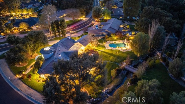 Detail Gallery Image 2 of 74 For 15725 Bronco Dr, Canyon Country,  CA 91387 - 5 Beds | 4/1 Baths