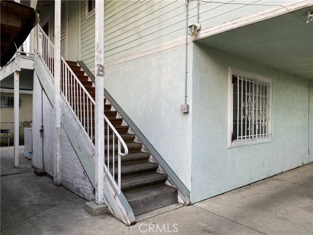 Detail Gallery Image 3 of 9 For 1417 Saint Louis, Long Beach,  CA 90804 - – Beds | – Baths