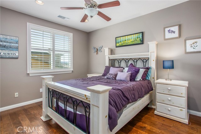 33411 Miners Drive, Yucaipa CA: https://media.crmls.org/medias/8289e550-5ef0-49a5-b02c-e43bab8cbea1.jpg