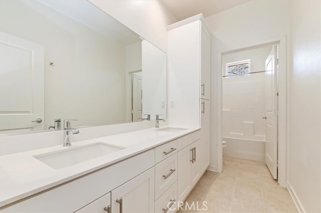 13893 La Pradera Way, Eastvale CA: https://media.crmls.org/medias/828a573b-648f-43e3-91c1-3ca305650ab4.jpg