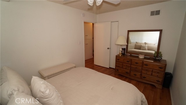 Detail Gallery Image 28 of 39 For 16519 Minnehaha, Granada Hills,  CA 91344 - 3 Beds | 2 Baths