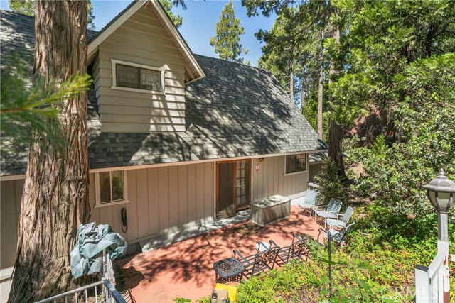 Detail Gallery Image 23 of 31 For 329 Grass Valley Rd, Lake Arrowhead,  CA 92352 - 3 Beds | 2 Baths