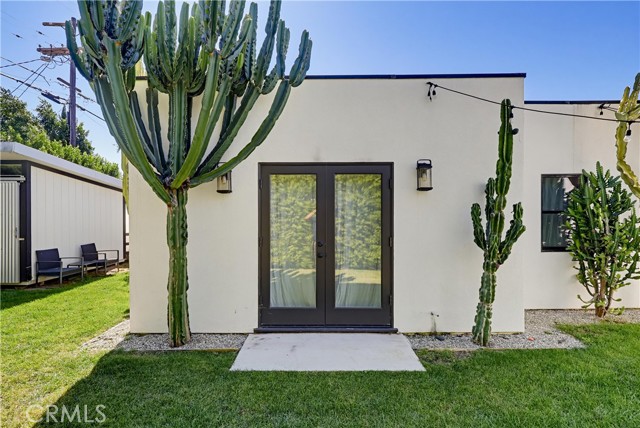 2932 Edgehill photo 41