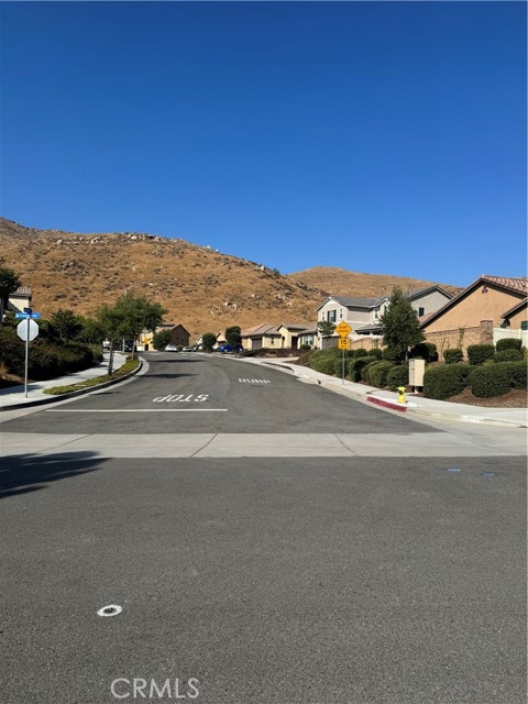 Detail Gallery Image 11 of 14 For 361 Pomegranate St, San Jacinto,  CA 92582 - 3 Beds | 2 Baths