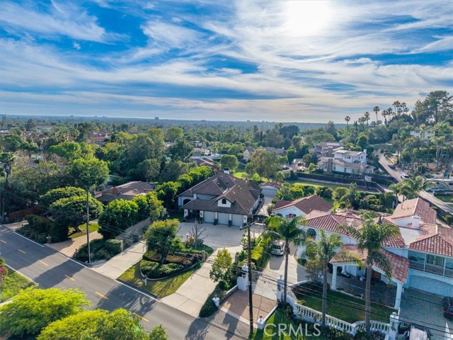 Detail Gallery Image 47 of 58 For 12831 Fairhaven Extention, Santa Ana,  CA 92705 - 4 Beds | 3/1 Baths
