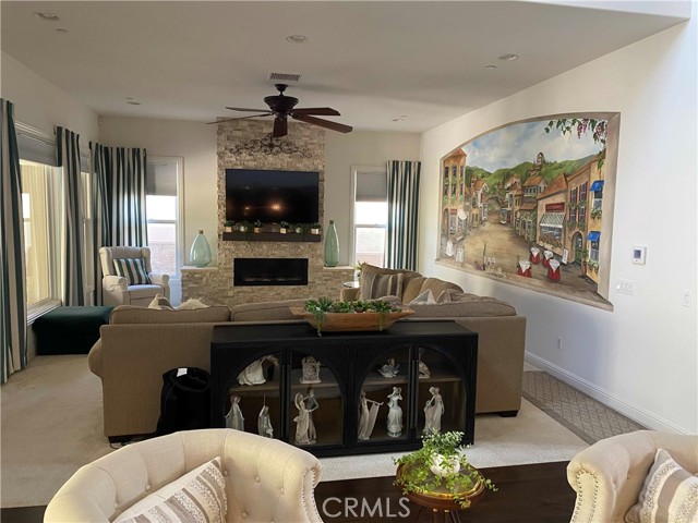 Detail Gallery Image 9 of 38 For 20239 Jubilee Way, Porter Ranch,  CA 91326 - 4 Beds | 4/1 Baths
