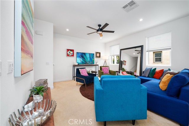 Detail Gallery Image 7 of 30 For 2210 Synergy, Irvine,  CA 92614 - 2 Beds | 2/1 Baths