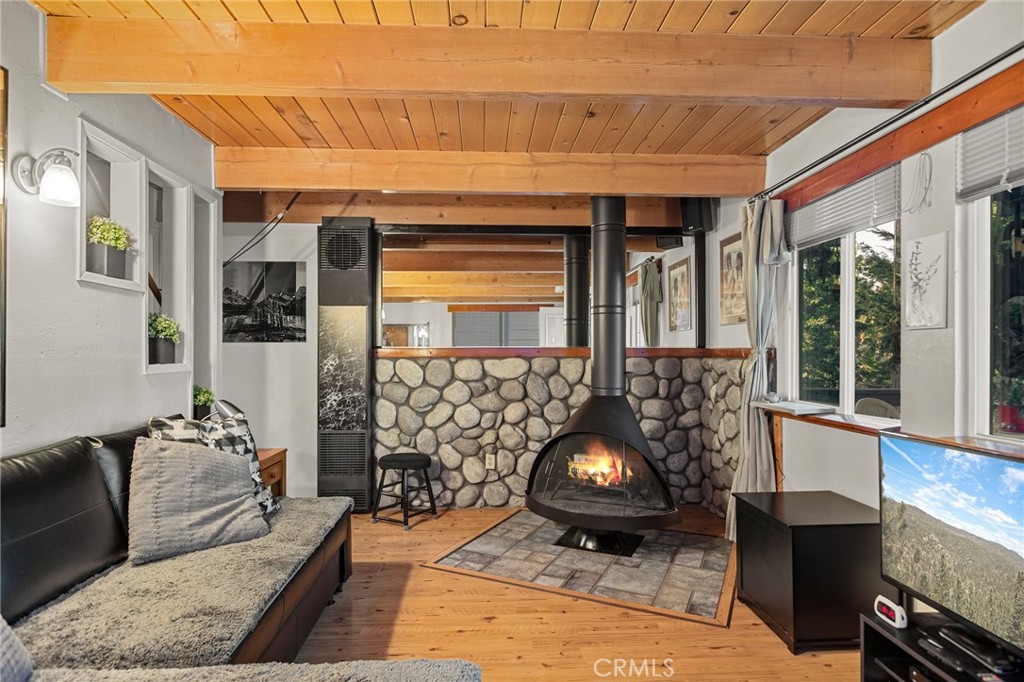2361 Oak Drive