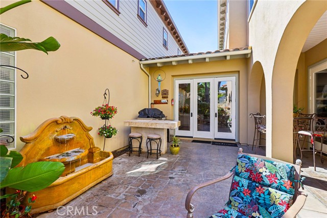 21254 Lorca Circle, Huntington Beach CA: https://media.crmls.org/medias/828e50d6-af02-44e2-99a0-fb9aa0be6325.jpg
