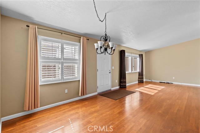 Detail Gallery Image 4 of 36 For 2205 Vista Promesa, Santa Maria,  CA 93458 - 3 Beds | 2 Baths