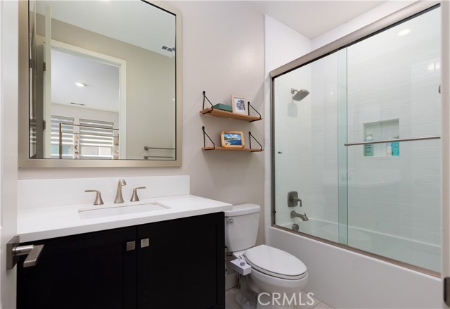 Detail Gallery Image 52 of 62 For 93 Turnstone, Irvine,  CA 92618 - 4 Beds | 4/1 Baths