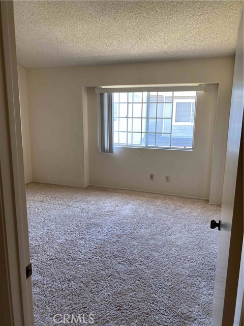 Detail Gallery Image 7 of 11 For 2800 Plaza Del Amo #215,  Torrance,  CA 90503 - 2 Beds | 2/1 Baths