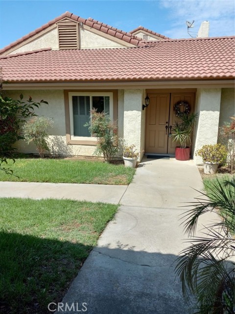 18282 Gum Tree Ln, Huntington Beach, CA 92646