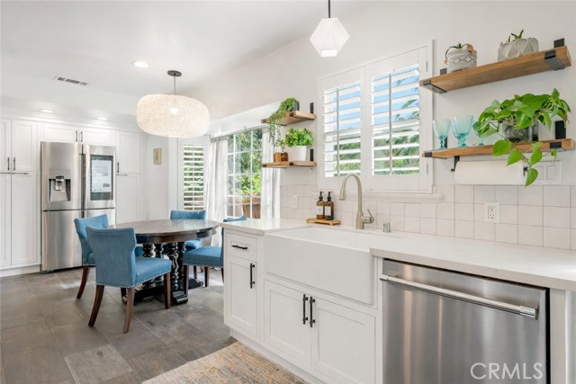 Detail Gallery Image 12 of 28 For 3209 Bennett Dr, Los Angeles,  CA 90068 - 2 Beds | 1 Baths