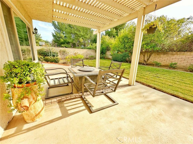 22016 Cedardale Drive, Diamond Bar CA: https://media.crmls.org/medias/82921326-6094-4832-ace9-de75a82177bc.jpg