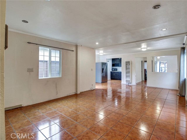 Detail Gallery Image 15 of 38 For 110 W Forhan St, Long Beach,  CA 90805 - 2 Beds | 1 Baths