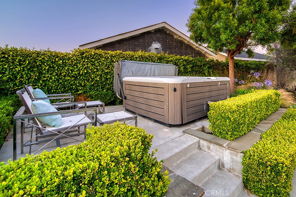 MLS #OC25266917 image #25