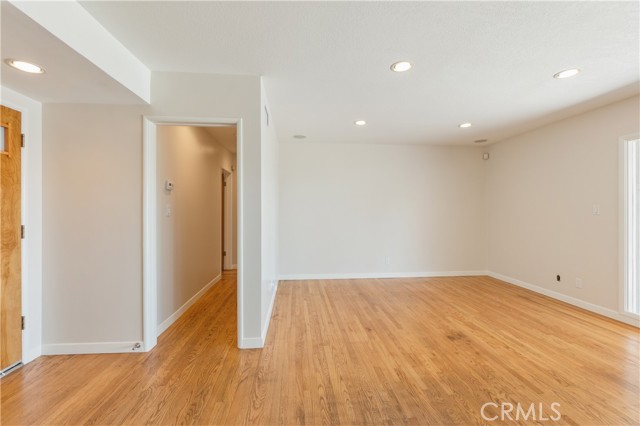 Detail Gallery Image 13 of 47 For 828 Stevely, Long Beach,  CA 90815 - 4 Beds | 2 Baths