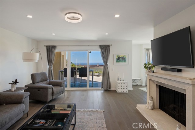 Detail Gallery Image 9 of 32 For 3200 La Rotonda Dr #411,  Rancho Palos Verdes,  CA 90275 - 2 Beds | 2 Baths