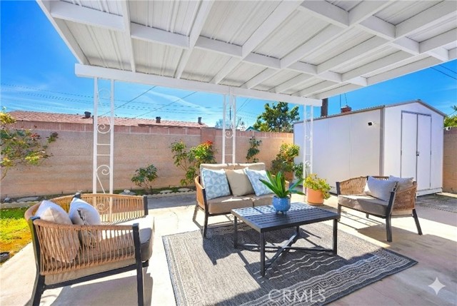 Detail Gallery Image 13 of 25 For 6490 Carolina Cir, Buena Park,  CA 90620 - 3 Beds | 1/1 Baths