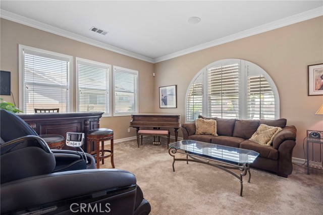 Detail Gallery Image 6 of 68 For 41713 Doverwood Ct, Lancaster,  CA 93536 - 5 Beds | 3/1 Baths