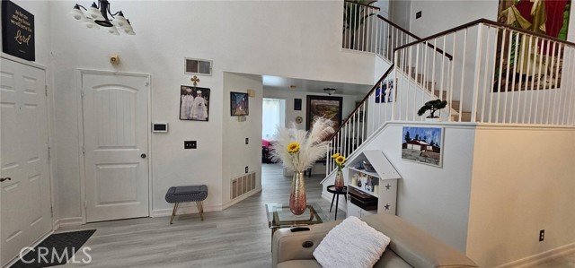 6773 Condor Drive, Jurupa Valley CA: https://media.crmls.org/medias/82939e8d-cd8d-4c9b-8a1a-5acfae50a3b4.jpg