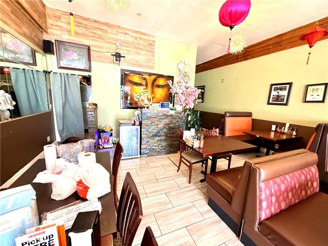  Commercial for Sale in Costa Mesa, California