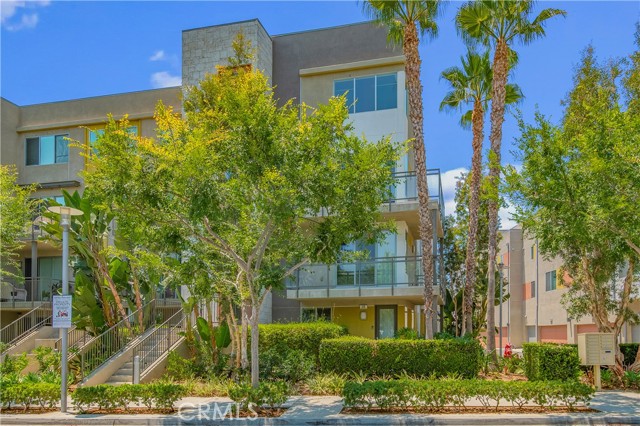 Detail Gallery Image 30 of 31 For 120 Rockefeller, Irvine,  CA 92612 - 3 Beds | 3 Baths