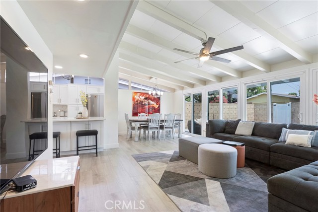 Detail Gallery Image 7 of 36 For 10824 Groveside Ave, Whittier,  CA 90603 - 4 Beds | 2 Baths