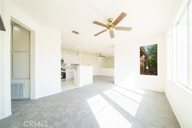 Detail Gallery Image 14 of 41 For 33432 Winston Way #C #C,  Temecula,  CA 92592 - 3 Beds | 2 Baths