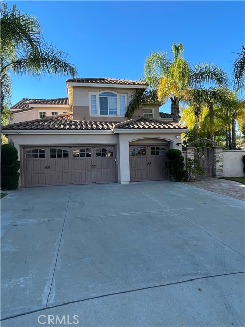 MLS# OC23207161