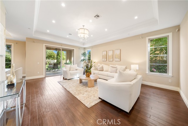 Detail Gallery Image 14 of 38 For 6138 Avon Ave, Temple City,  CA 91775 - 5 Beds | 6 Baths