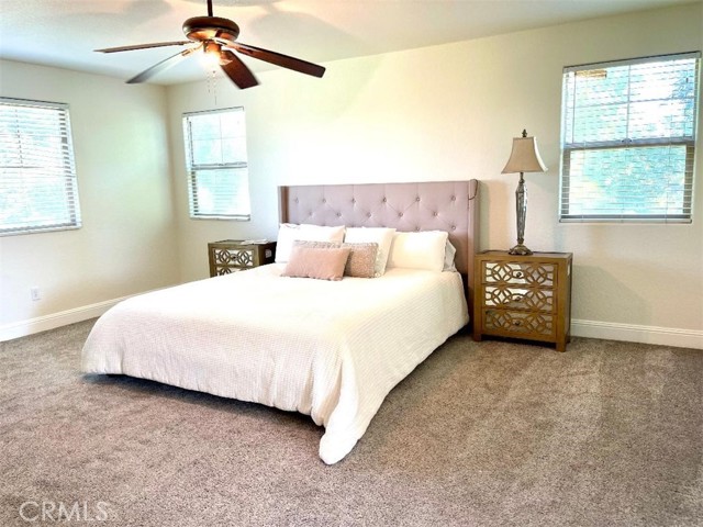 Detail Gallery Image 6 of 27 For 2001 Sola Ct, Atwater,  CA 95301 - 5 Beds | 3/1 Baths