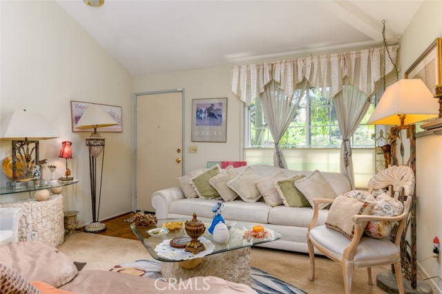 6846 Poppyview Drive photo 4
