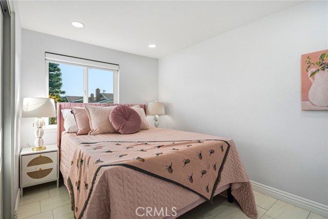 Detail Gallery Image 22 of 44 For 11912 Verbena Ct, Fountain Valley,  CA 92708 - 4 Beds | 3 Baths