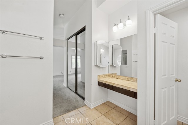 24805 Morning Mist Drive, Moreno Valley CA: https://media.crmls.org/medias/8297cdf6-35be-44e6-b522-a8b2045fb903.jpg