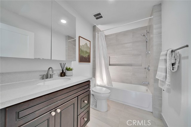 Detail Gallery Image 20 of 48 For 5317 Village Circle Dr, Temple City,  CA 91780 - 3 Beds | 2/1 Baths