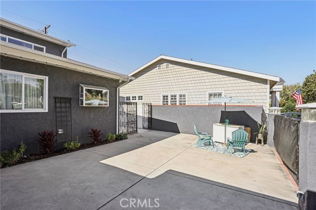 Detail Gallery Image 5 of 45 For 3675 Palo Verde Avenue, Long Beach,  CA 90808 - 5 Beds | 3 Baths