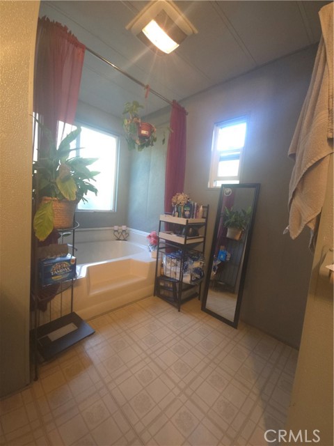 Detail Gallery Image 6 of 10 For 3114 Manzanita Rd, Nice,  CA 95464 - 3 Beds | 2 Baths