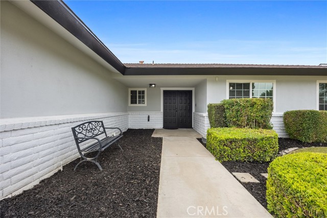 Detail Gallery Image 7 of 41 For 3113 Pendleton Ct, Bakersfield,  CA 93309 - 3 Beds | 2 Baths