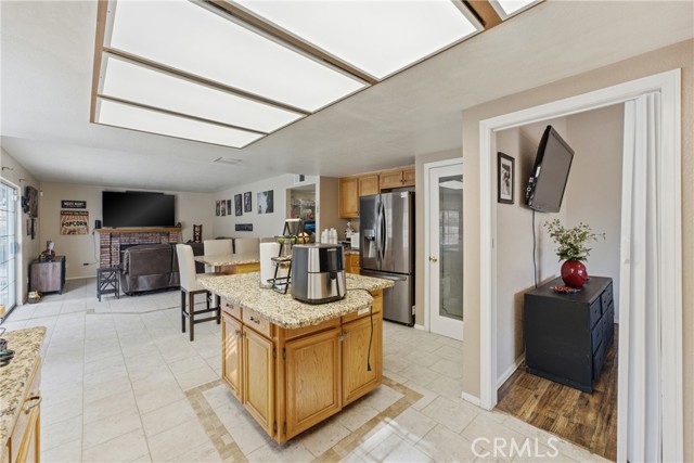 5036 Claro Way, Palmdale, CA 93551 photo 11
